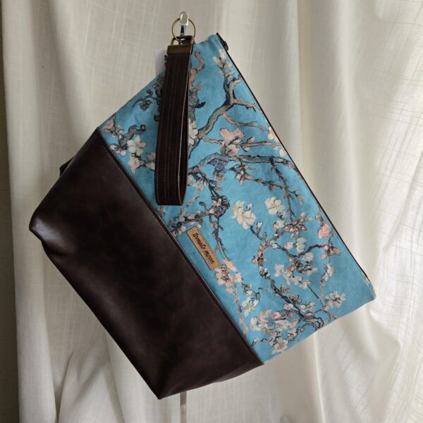 Lunar Zip - Almond Blossoms - Image 2