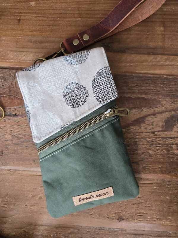 Orbit Phone Sling - Green Dry Oilcloth